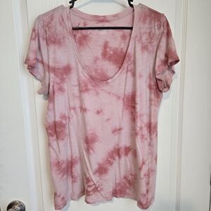 PINK Tiedye V-neck Tee